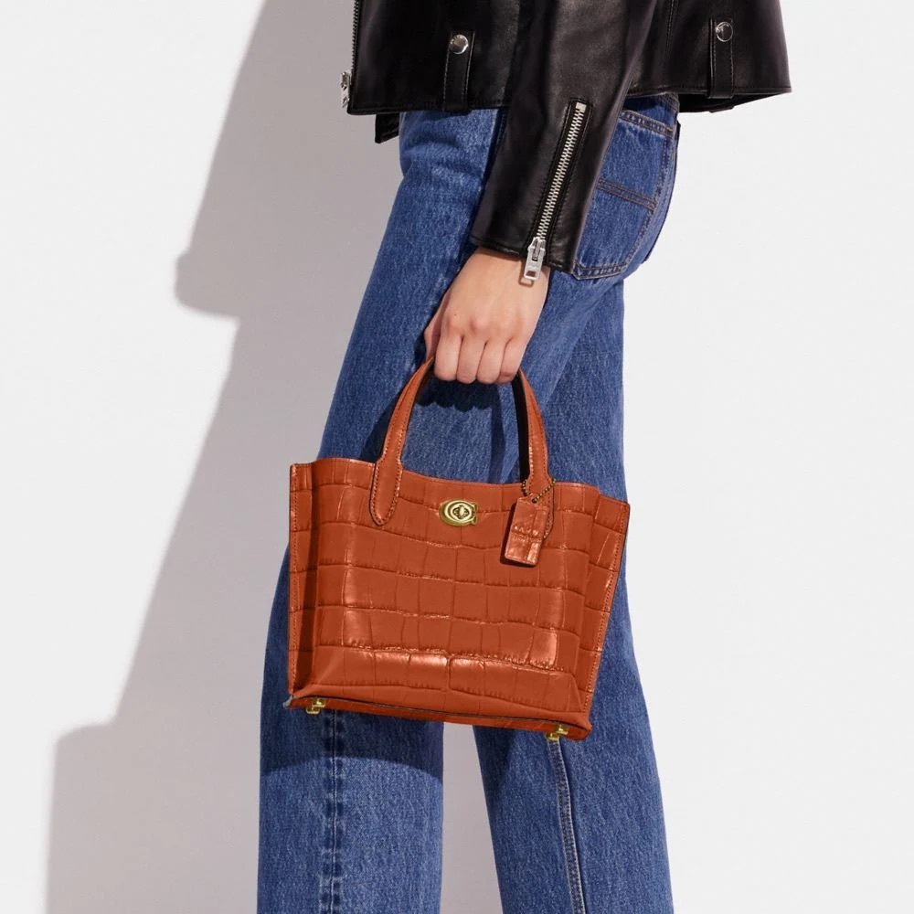 Coach Willow tote 24 Canyon